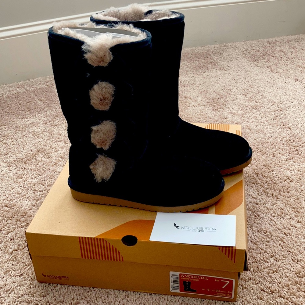 UGG Sz 7 Koolaburra boots